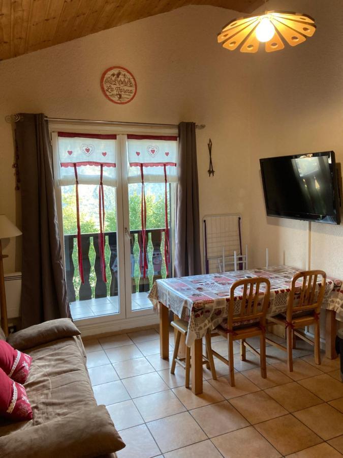 Appartement Dans Chalet Typiquement Savoyard Au Pied Des Pistes La Norma Dış mekan fotoğraf